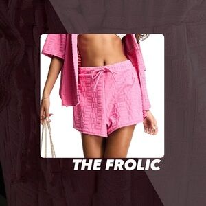 NWOT The Frolic Bromine Geo Block Shorts